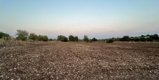 terreno in zona Gisira