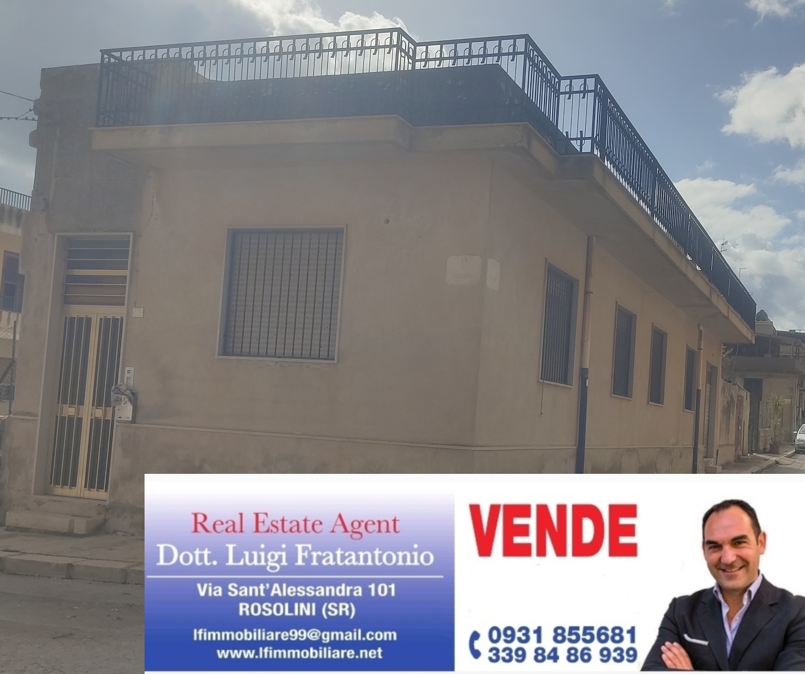 Casa singola con garage e giardino